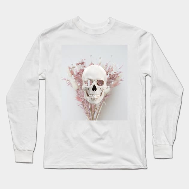 Soft aesthetic skull Long Sleeve T-Shirt by Frog.mommy